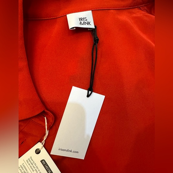 Iris and Ink blouse, silk, size 10, NWT - Picture 4 of 5